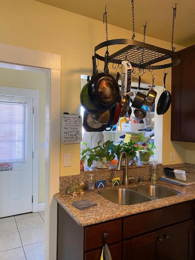 Private Los Angeles Room - Free Wifi, Ac, Tv, Private Fridge, Kitchen, Near Usc - Exposition Park - Usc Memorial Coliseum - Banc Of California Bmo Stadium - Downtown Los Angeles Dtla - University Of Southern California Usc!! Екстер'єр фото
